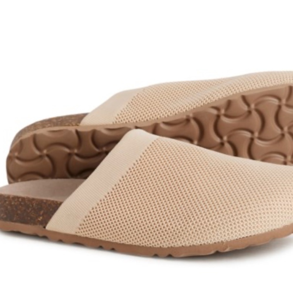 Italian Shoemakers Beige Mules New in BOX